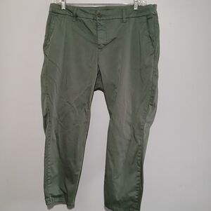 Kut From The Kloth Womens Dress Pants. Size 18W.  (40X27)